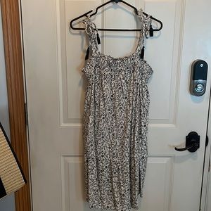 Old navy dress